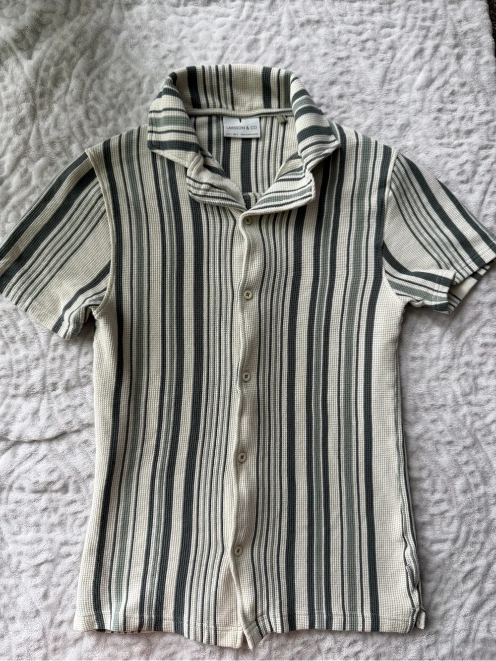 Larsson & Co Men’s Small Striped Waffle Knit Button Down Shirt 100% Cotton